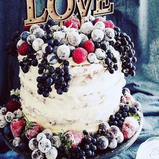 Love and Berries are all you need  weddingcake weddinginspirationhellip