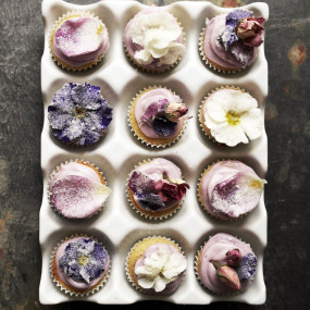 Spelt-Flour-Mini-Floral-Cupcakes-www.twiggstudios