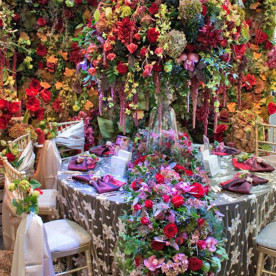-IMAGE-15---Large-Flowers----floral-Instilation---weddings-largerthanlife-floralinstallations