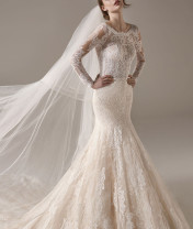 IMAGE-15----Winter-Wedding-Dress-Bride--Pronovias-jpg