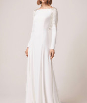 IMAGE-6----Winter-Wedding-Dress-JESUS-PEIRO---Style-100-