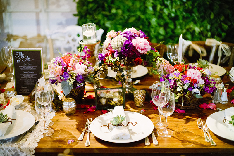 IMAGE-1---Wedding-Flowers-Table-Setting-